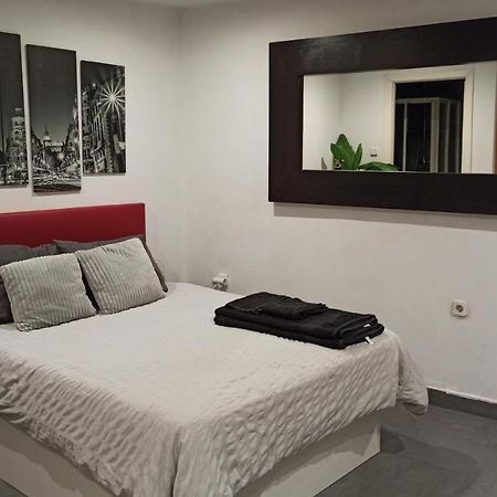 Apartmento En El Corazon De Malasana Madrid Luaran gambar